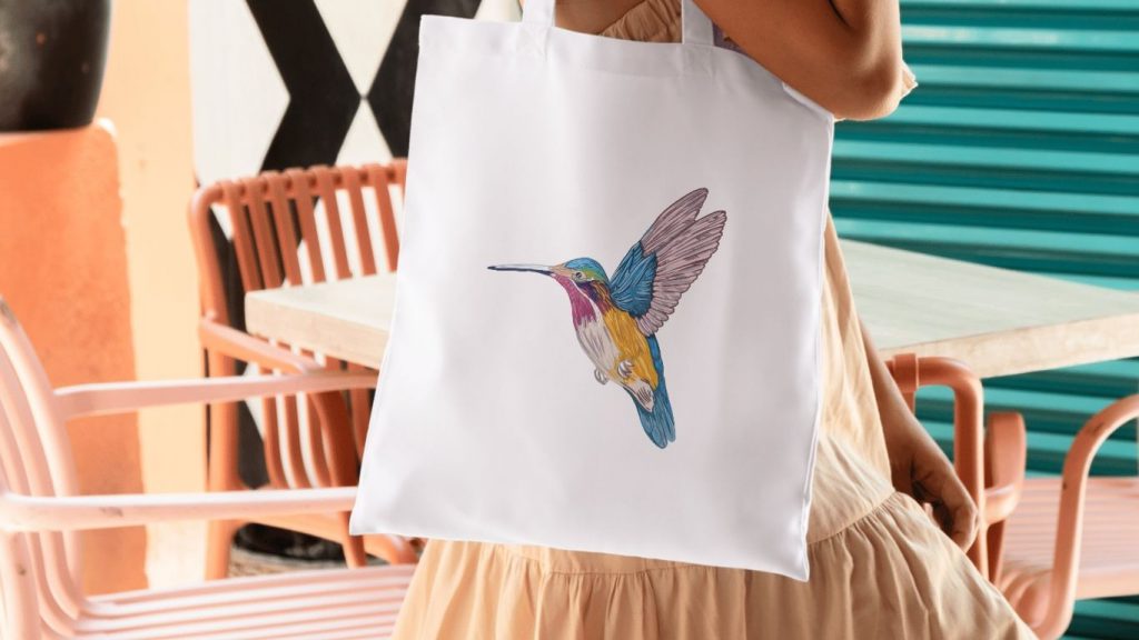 Humming Bird Prompt into Tote Bag